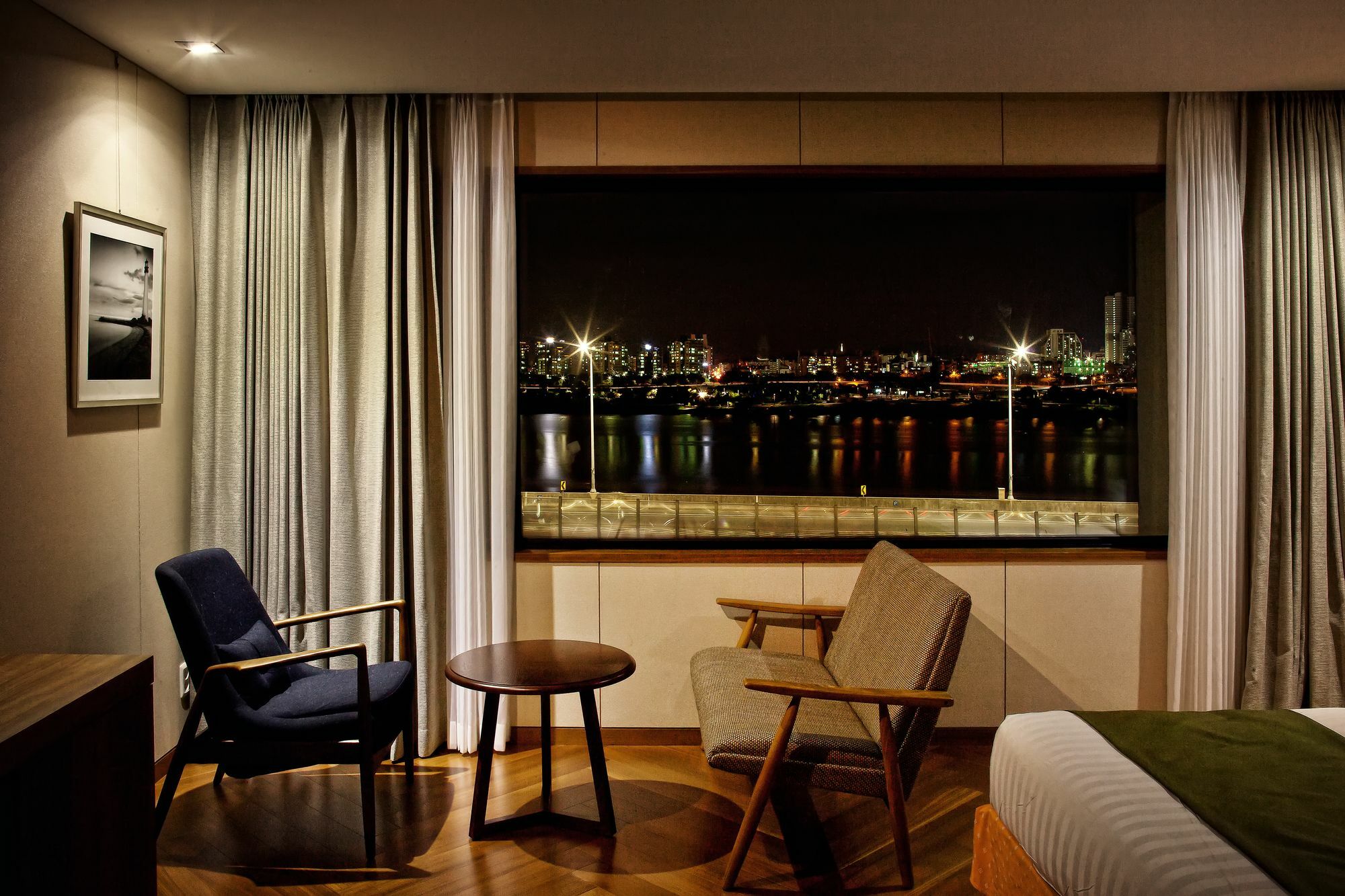 Hankang Hotel Seoul Bagian luar foto